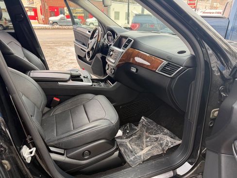 Used 2014 Mercedes-Benz GL 450 4MATIC image 14