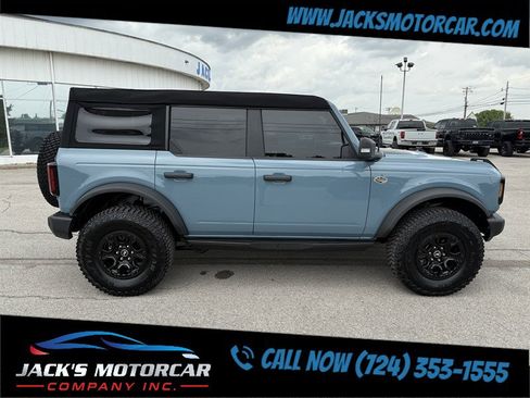 Used 2023 Ford Bronco Wildtrak image 14
