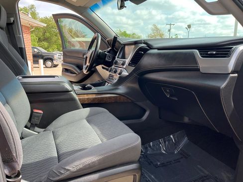 Used 2016 Chevrolet Tahoe LS w/ Enhanced Driver Alert Package image 9