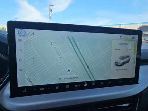 Used 2024 Ford Escape Platinum w/ Premium Technology Package image 16