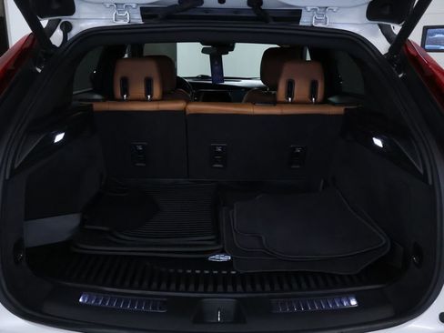 Used 2020 Cadillac XT4 Premium Luxury image 18