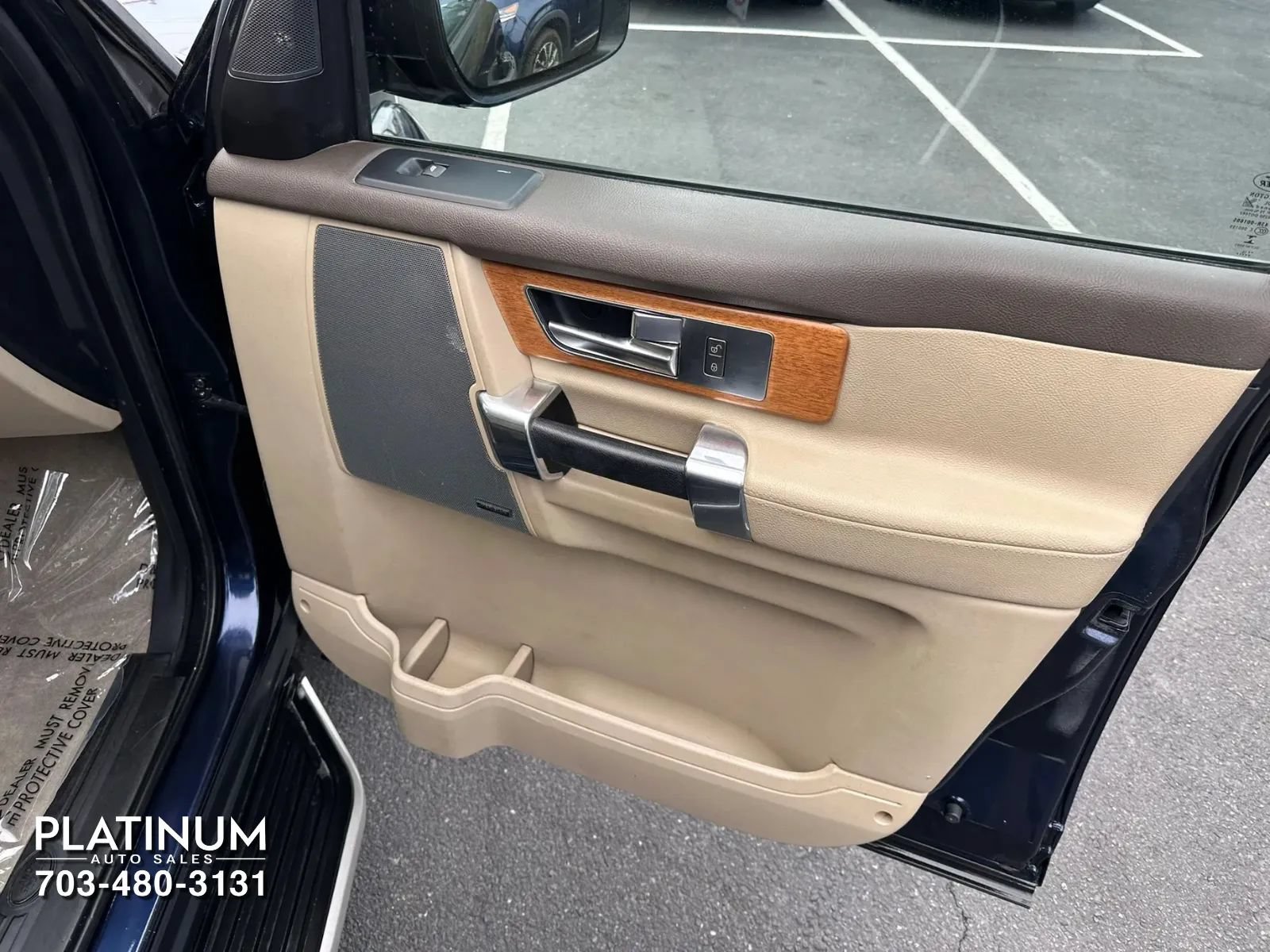 Used 2016 Land Rover LR4 HSE Silver Edition AWD/4WD image 20