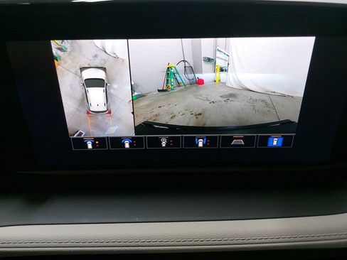 Used 2024 Buick Encore GX Avenir w/ Avenir Technology Package FWD image 23
