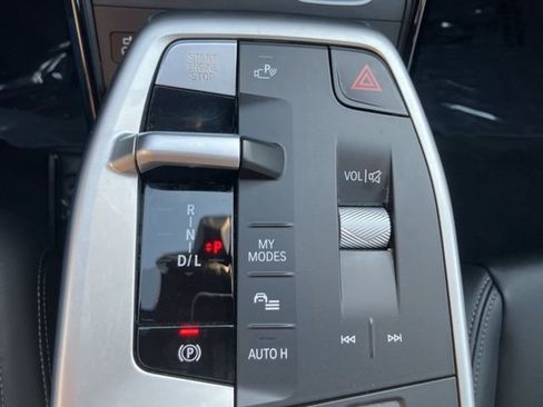 Used 2025 BMW X1 xDrive28i AWD/4WD image 25