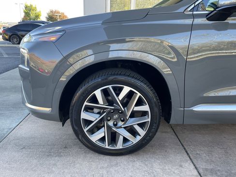 Used 2023 Hyundai Santa Fe Calligraphy image 25