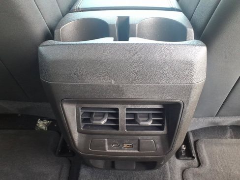 Used 2025 GMC Canyon AT4 AWD/4WD image 16