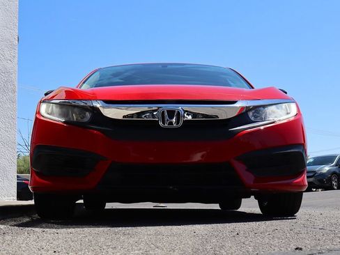 Used 2017 Honda Civic EX image 17