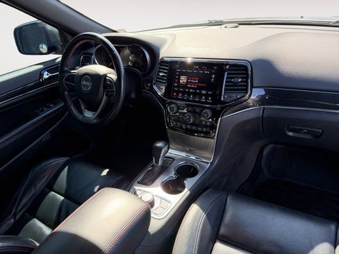 Used 2021 Jeep Grand Cherokee Trailhawk w/ Trailhawk Luxury Group image 10