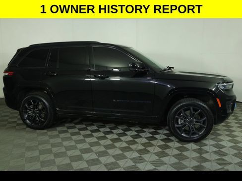 Used 2024 Jeep Grand Cherokee Limited 4xe AWD/4WD image 2