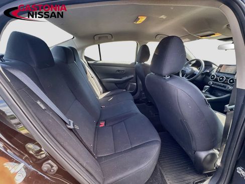 Used 2024 Nissan Sentra S FWD image 34