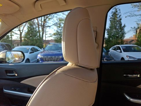 Used 2016 Honda CR-V EX-L image 17