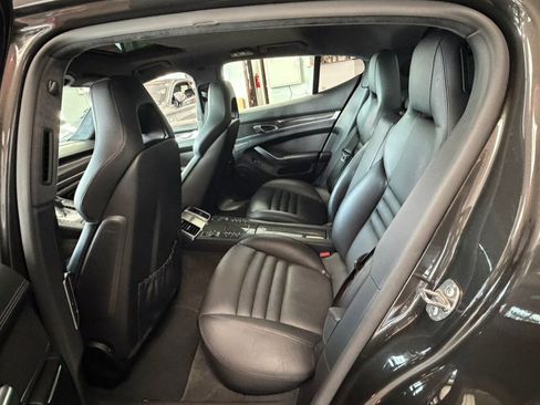 Used 2016 Porsche Panamera GTS AWD/4WD image 29