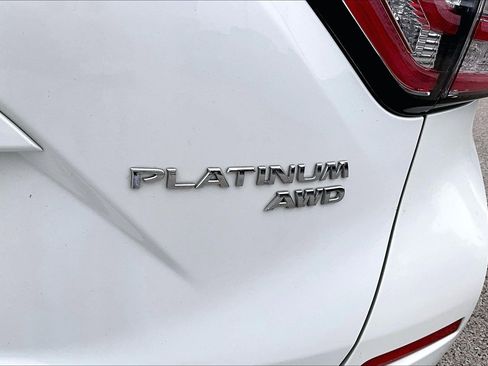Used 2015 Nissan Murano Platinum w/ Platinum Technology Package AWD/4WD image 8