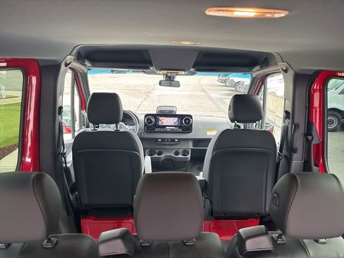 New 2026 Mercedes-Benz Sprinter 2500 image 15