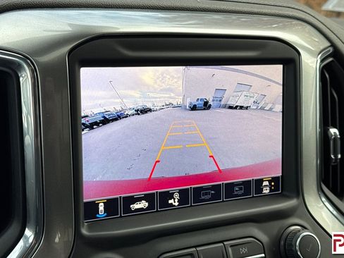 Used 2020 Chevrolet Silverado 1500 LTZ w/ LTZ Premium Package image 23