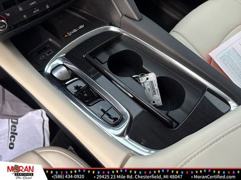 Used 2023 Buick Enclave Essence w/ Experience Buick Package image 20