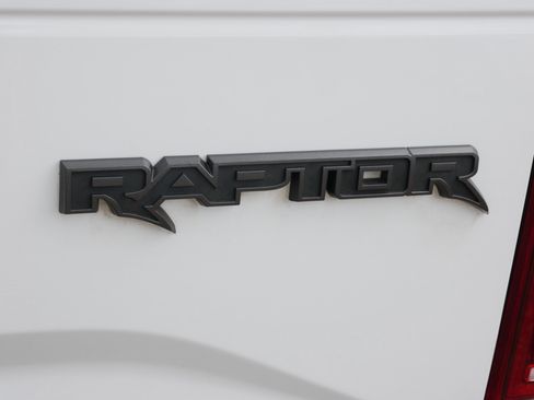 Certified 2017 Ford F150 Raptor w/ Equipment Group 802A Luxury AWD/4WD image 18