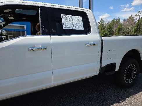 Used 2023 Ford F350 Platinum AWD/4WD image 46