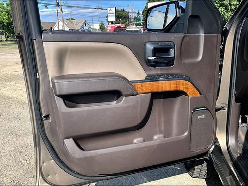 Used 2015 GMC Sierra 1500 SLT w/ Driver Alert Package AWD/4WD image 22