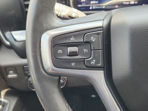 Used 2024 Chevrolet Silverado 1500 LT AWD/4WD image 27
