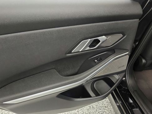 Used 2021 BMW 330i Sedan w/ Premium Package RWD image 28