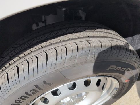 New 2025 Ford Maverick XL w/ Equipment Group 102A image 26