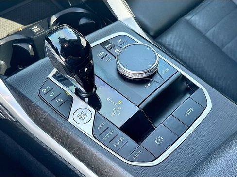 Used 2023 BMW M440i Convertible w/ Premium Package RWD image 18