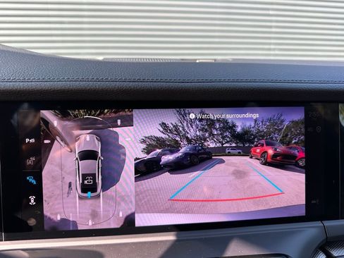 Used 2026 Porsche Panamera image 31