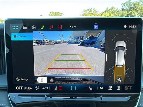 New 2026 Volkswagen Tiguan SE image 21