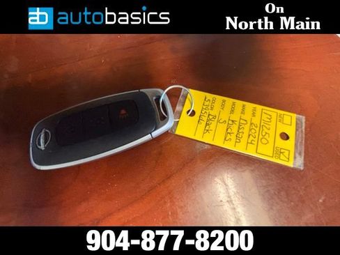 Used 2024 Nissan Kicks S FWD image 36