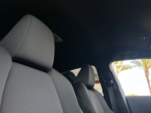 Certified 2025 Toyota Corolla SE w/ SE Package FWD image 18