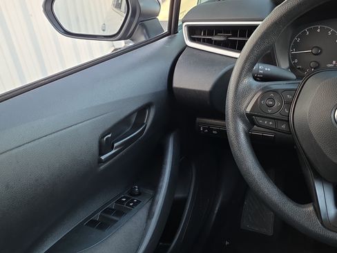 Used 2024 Toyota Corolla LE image 22