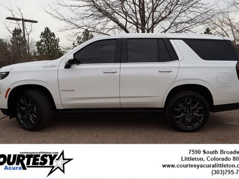 Used 2025 Chevrolet Tahoe High Country image 3