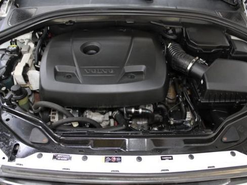 Used 2017 Volvo XC60 T6 Dynamic w/ Preferred Option Package AWD/4WD image 26