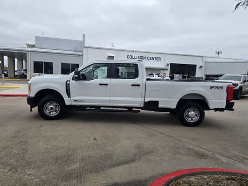 Used 2023 Ford F250 XL w/ FX4 Off-Road Package image 6