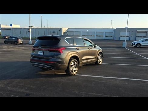 Used 2022 Hyundai Santa Fe SE w/ Cargo Package image 8