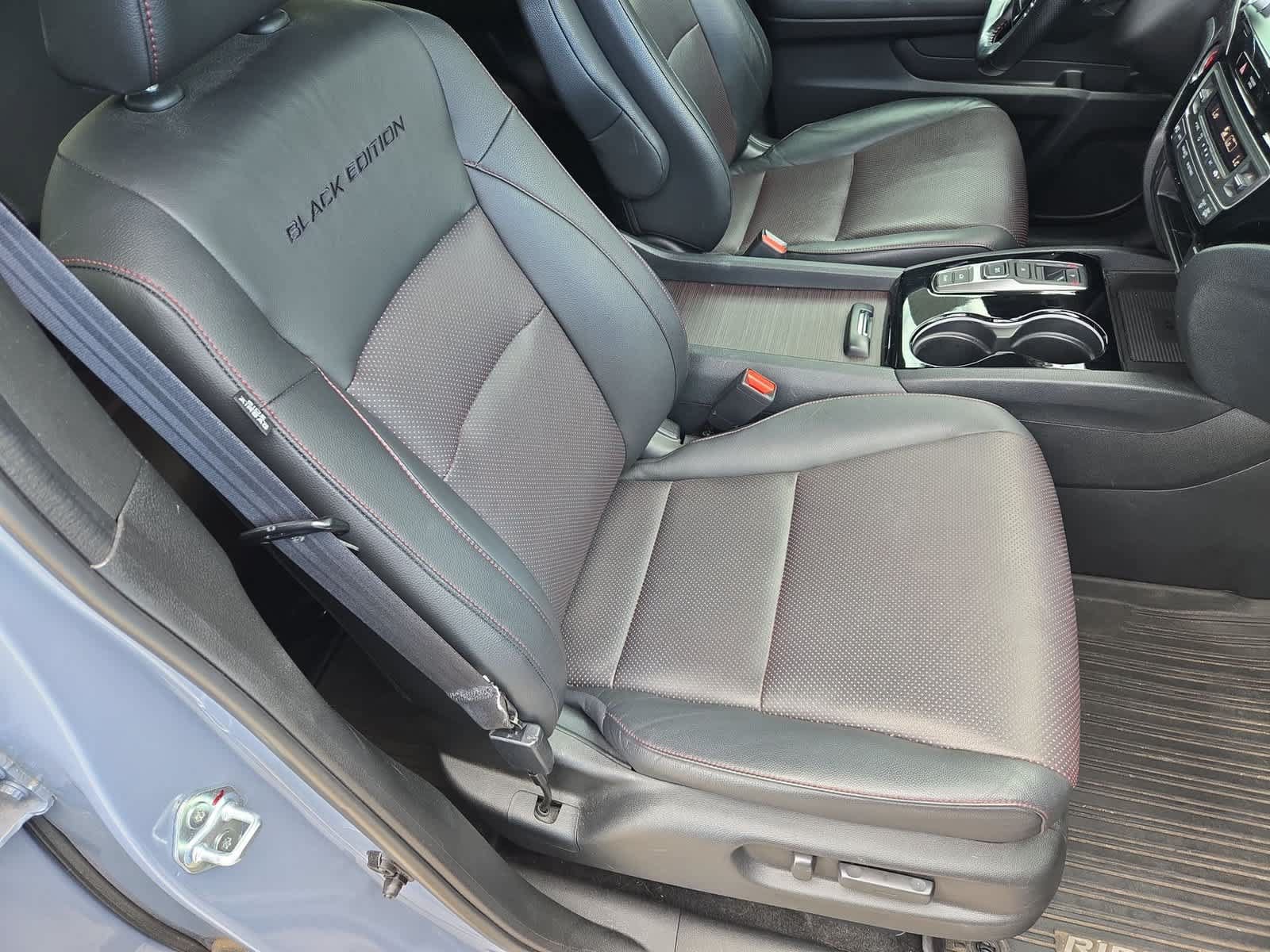 Used 2022 Honda Ridgeline Black Edition image 22