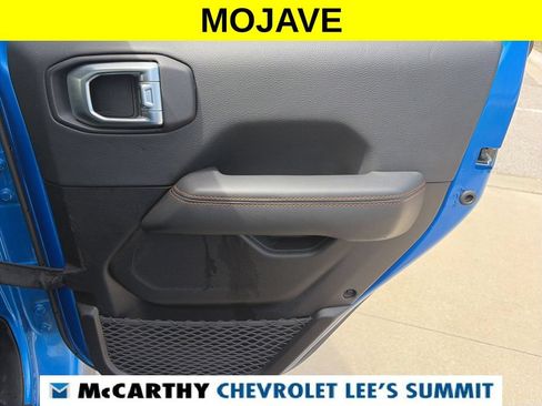 Used 2023 Jeep Gladiator Mojave AWD/4WD image 36