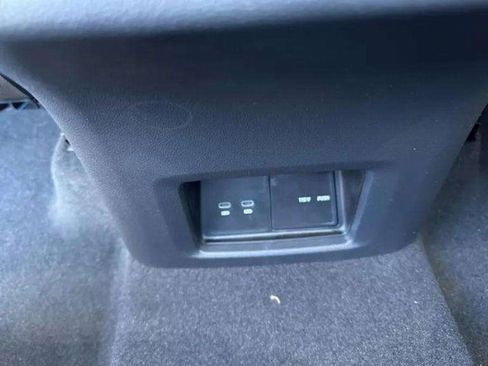 New 2025 Volkswagen Atlas SEL Premium R-Line image 5