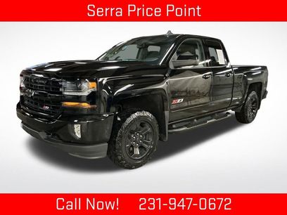 Used 2017 Chevrolet Silverado 1500 LT w/ Midnight Edition