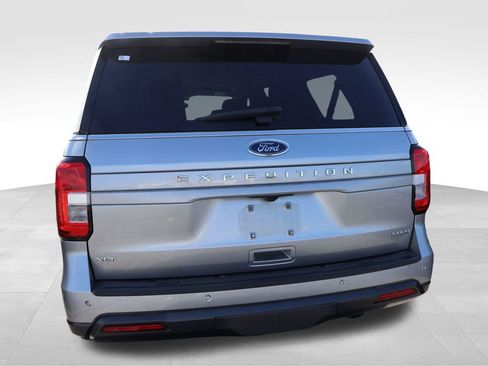 Used 2022 Ford Expedition Max XLT AWD/4WD image 6