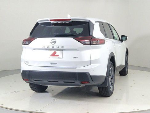 New 2026 Nissan Rogue SV image 6