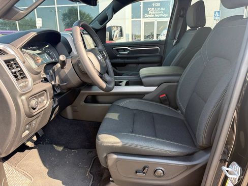 Used 2026 RAM 1500 Big Horn AWD/4WD image 13