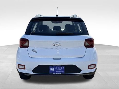 New 2026 Hyundai Venue SEL image 4
