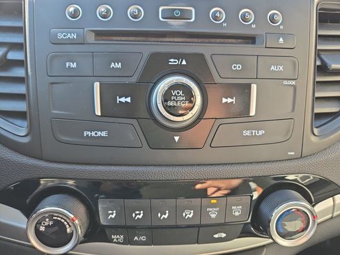 Used 2016 Honda CR-V LX image 19