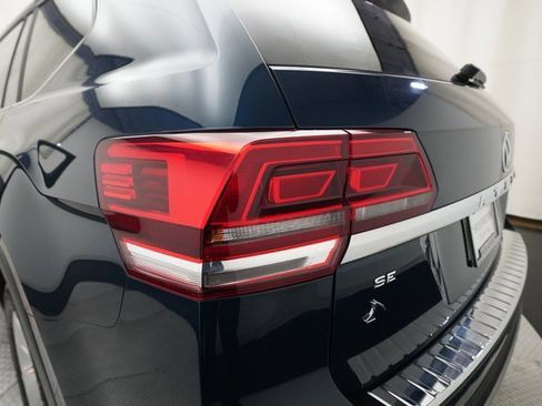Used 2019 Volkswagen Atlas SE image 33