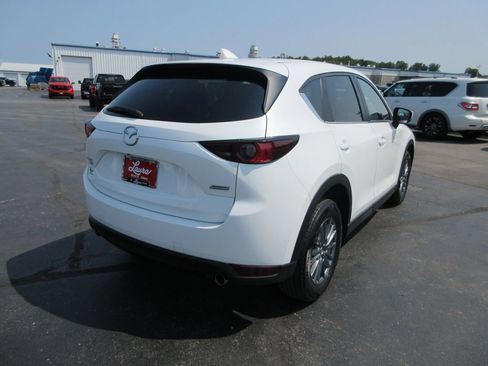 Used 2017 MAZDA CX-5 Touring AWD/4WD image 6