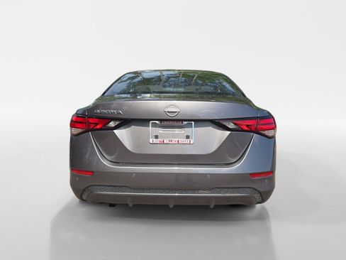 Used 2025 Nissan Sentra S FWD image 4
