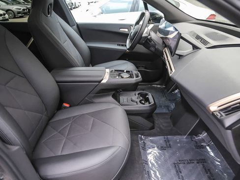 Used 2025 BMW iX xDrive50 w/ Premium Package image 12
