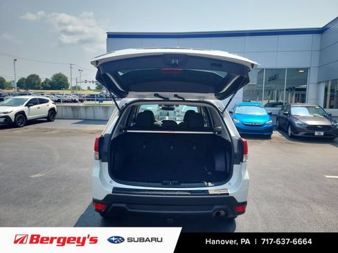 Used 2021 Subaru Forester Premium AWD/4WD image 13